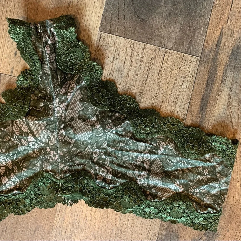 VS Vintage Very Sexy Lace Trim Cheeky Panty - Picture 7 of 8